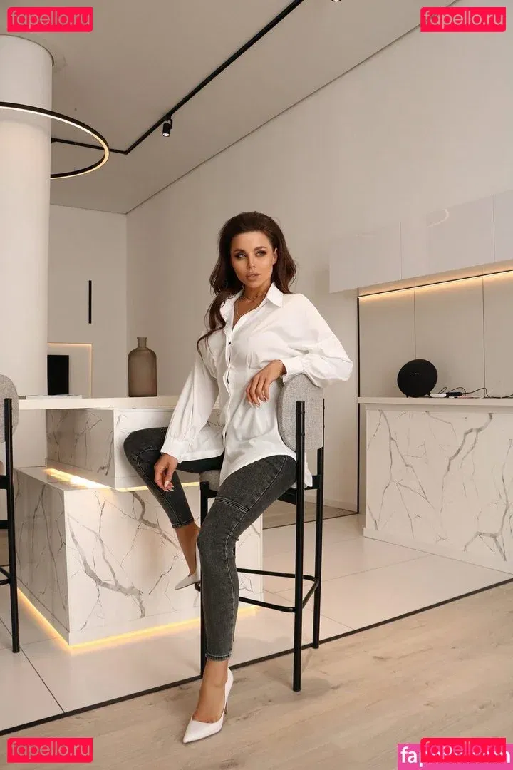 Lybov Kalish Onlyfans Photo Gallery 