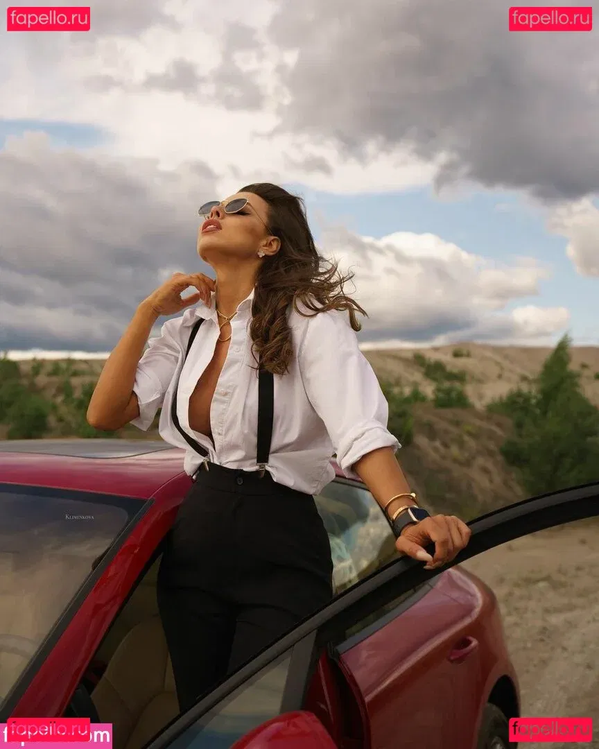 Lybov Kalish Onlyfans Photo Gallery 