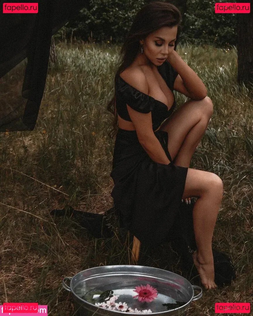 Lybov Kalish Onlyfans Photo Gallery 