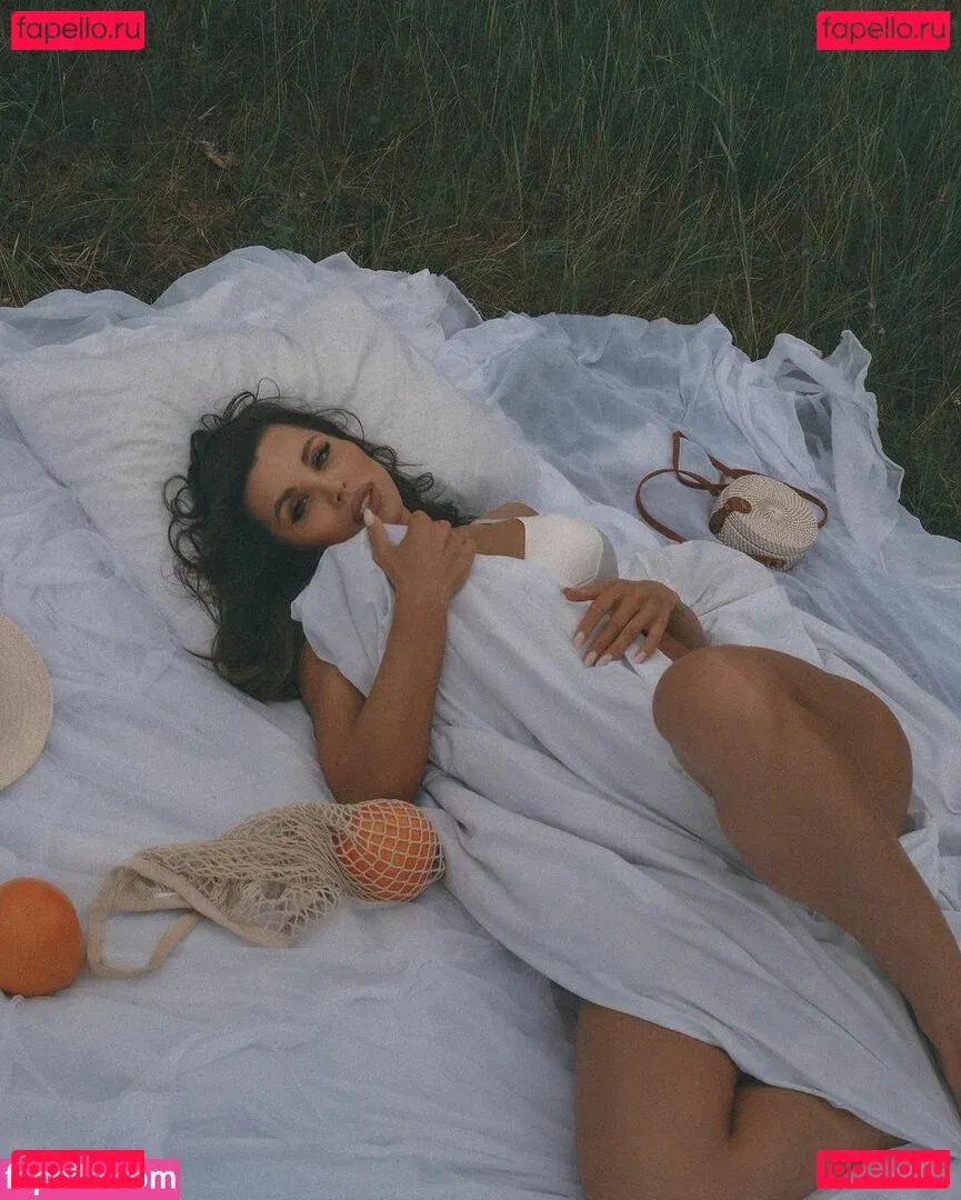 Lybov Kalish Onlyfans Photo Gallery 