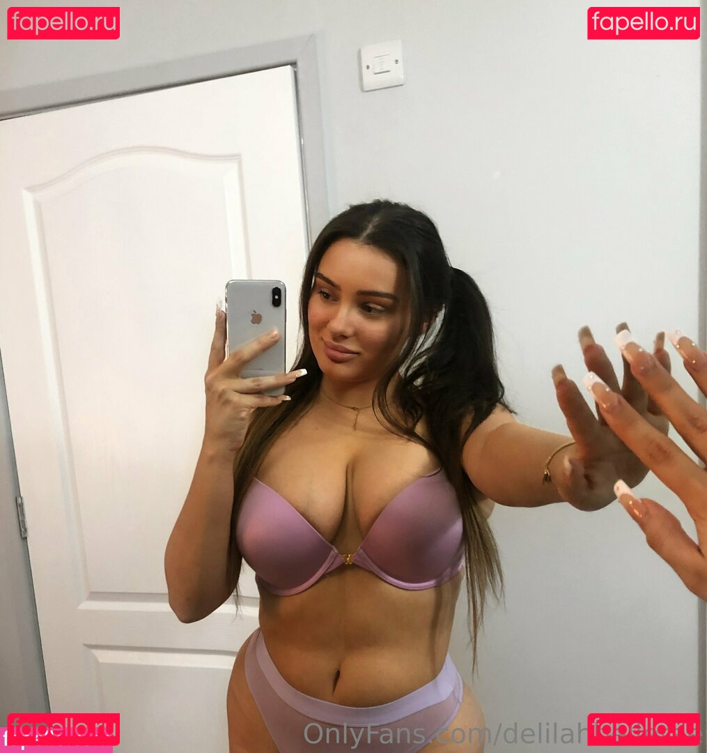 delilahbelle / delilahbellerae Onlyfans Photo Gallery 