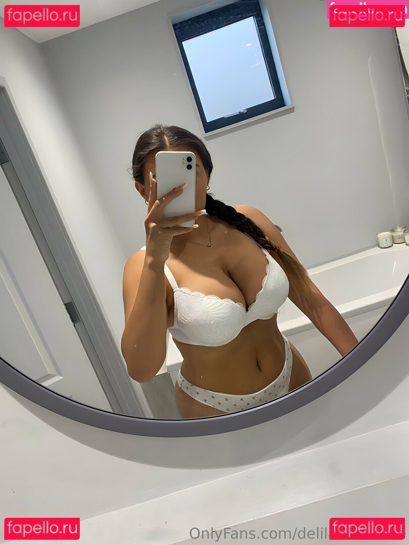 delilahbelle / delilahbellerae Onlyfans Photo Gallery 