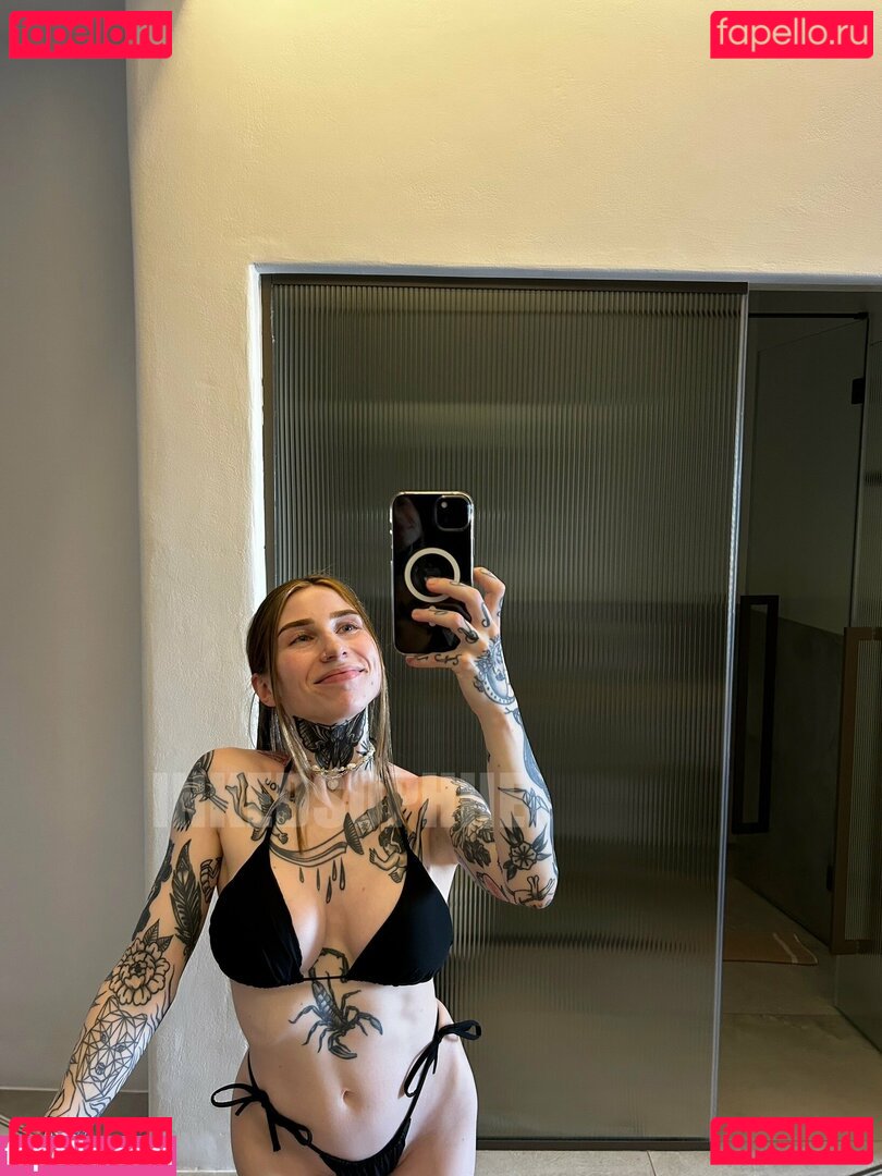 inkedsophiiefree / inkedxxsophiie Onlyfans Photo Gallery 