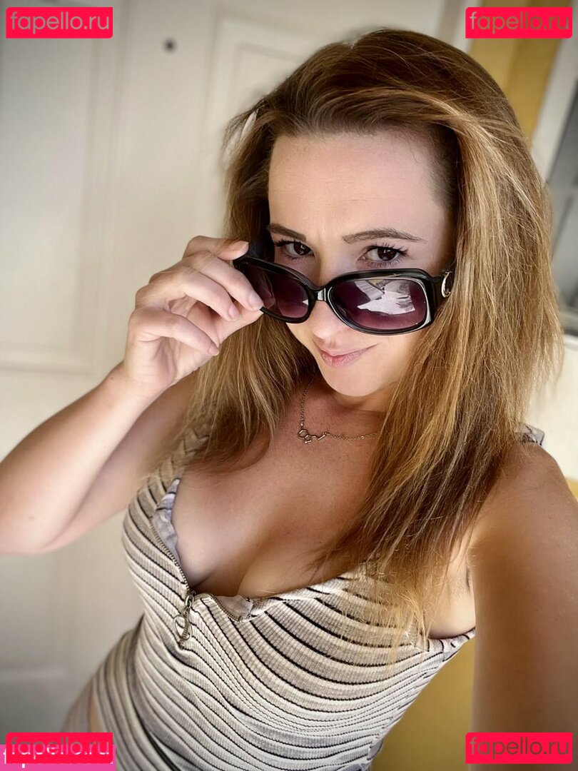 Sharon Kimberly Onlyfans Photo Gallery 