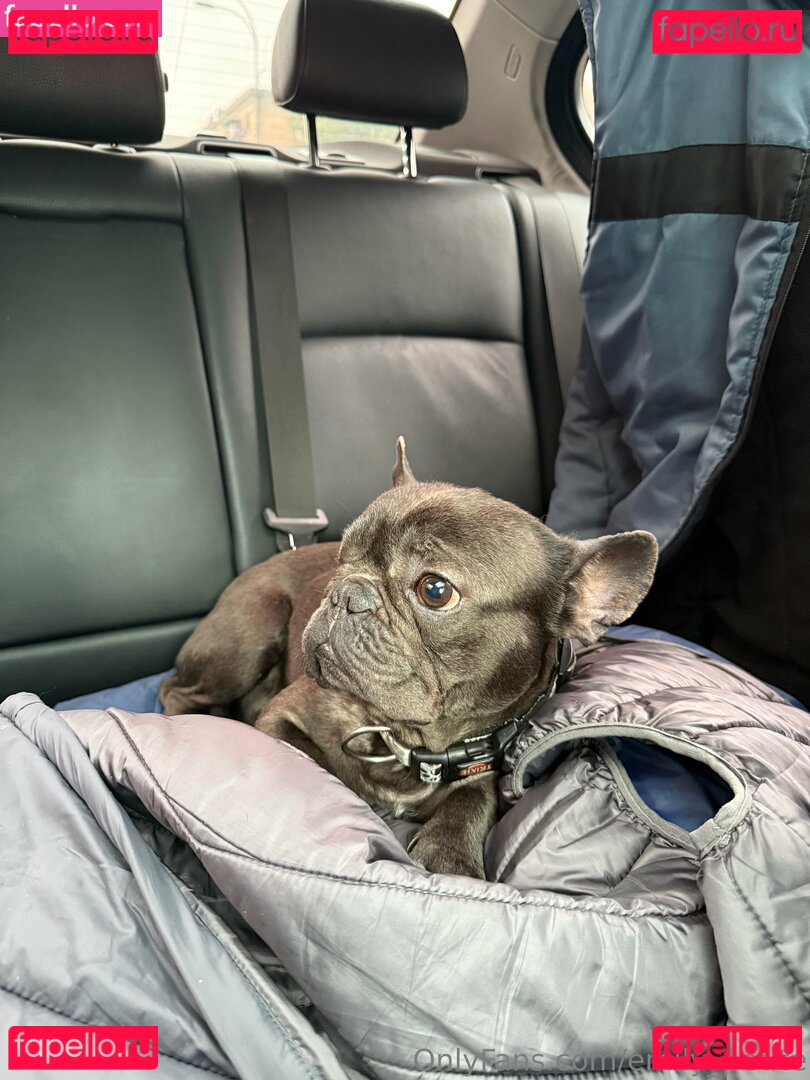 emily_petite / petite_emilyy Onlyfans Photo Gallery 