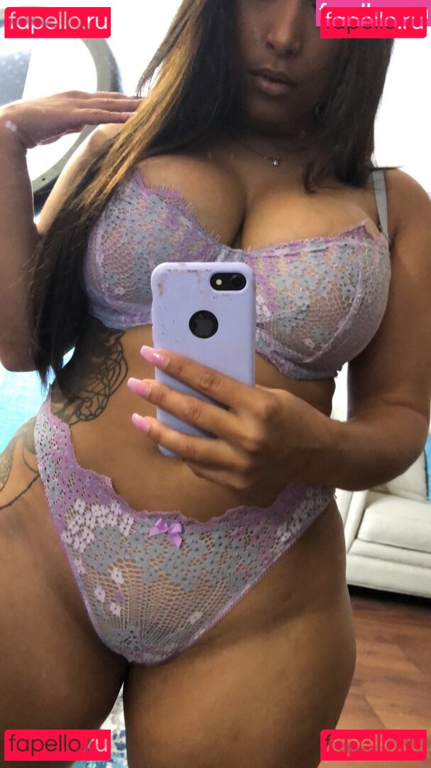 robyn.banks_ / robynbanks Onlyfans Photo Gallery 