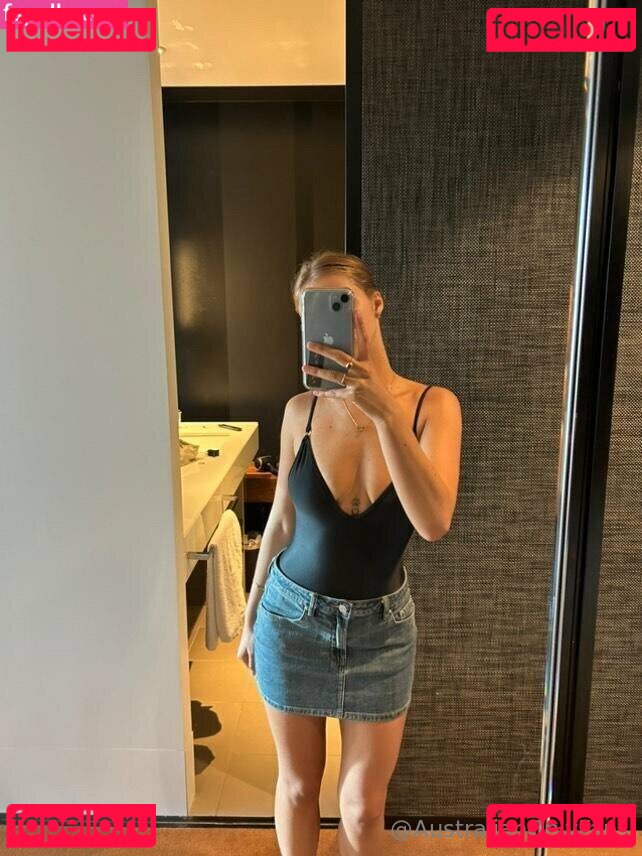 australia / australian Nude Onlyfans Photo 31