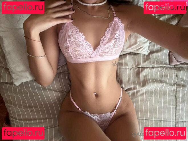 australia / australian Nude Onlyfans Photo 15