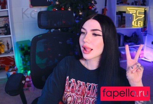 Kalei / kaleirenay Nude Onlyfans Photo 47