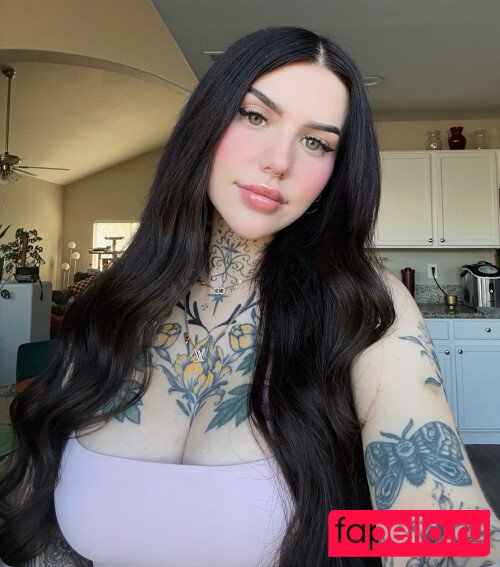 Kalei / kaleirenay Nude Onlyfans Photo 9