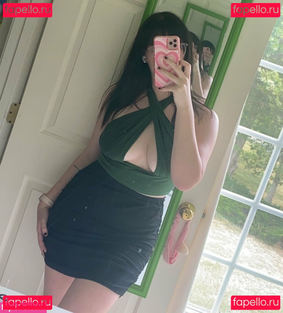 lex / lex.denson / myimaginaryspacexox / sexymigraines / spookymigraines Onlyfans Photo Gallery 