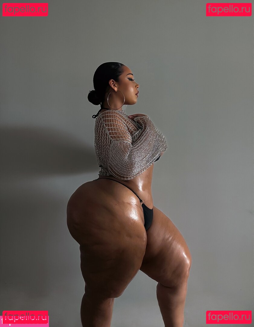 MissAssi / missassi_ / only.assi Onlyfans Photo Gallery 