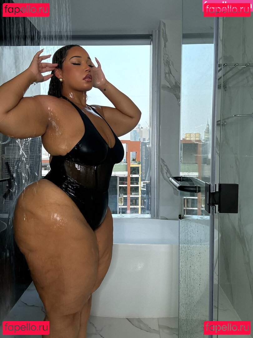 MissAssi / missassi_ / only.assi Onlyfans Photo Gallery 