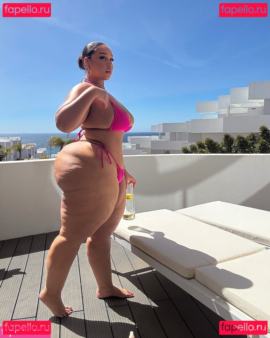 MissAssi / missassi_ / only.assi Onlyfans Photo Gallery 