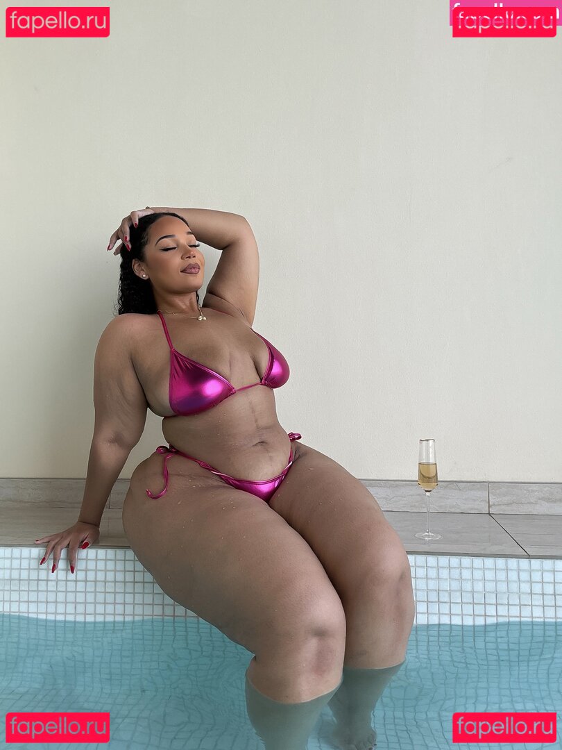 MissAssi / missassi_ / only.assi Onlyfans Photo Gallery 