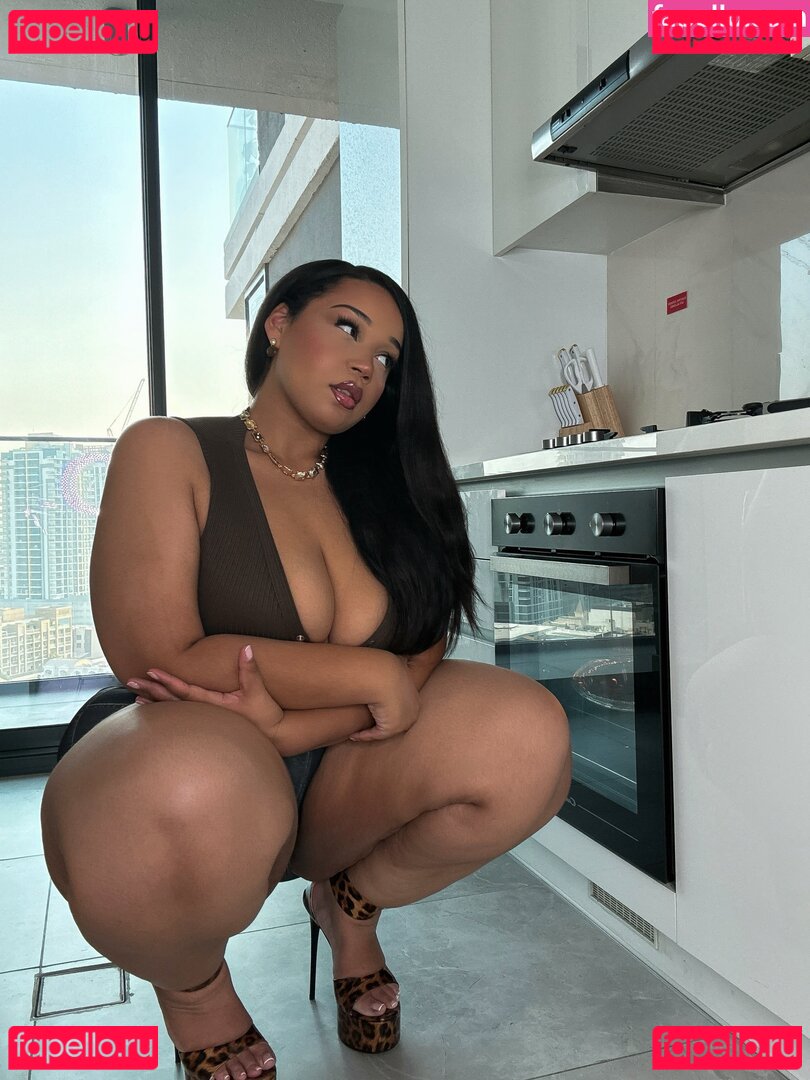 MissAssi / missassi_ / only.assi Onlyfans Photo Gallery 