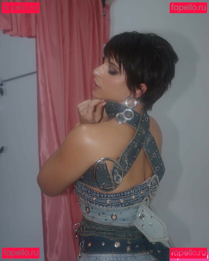 Nathy Peluso / NathyPeluso Onlyfans Photo Gallery 