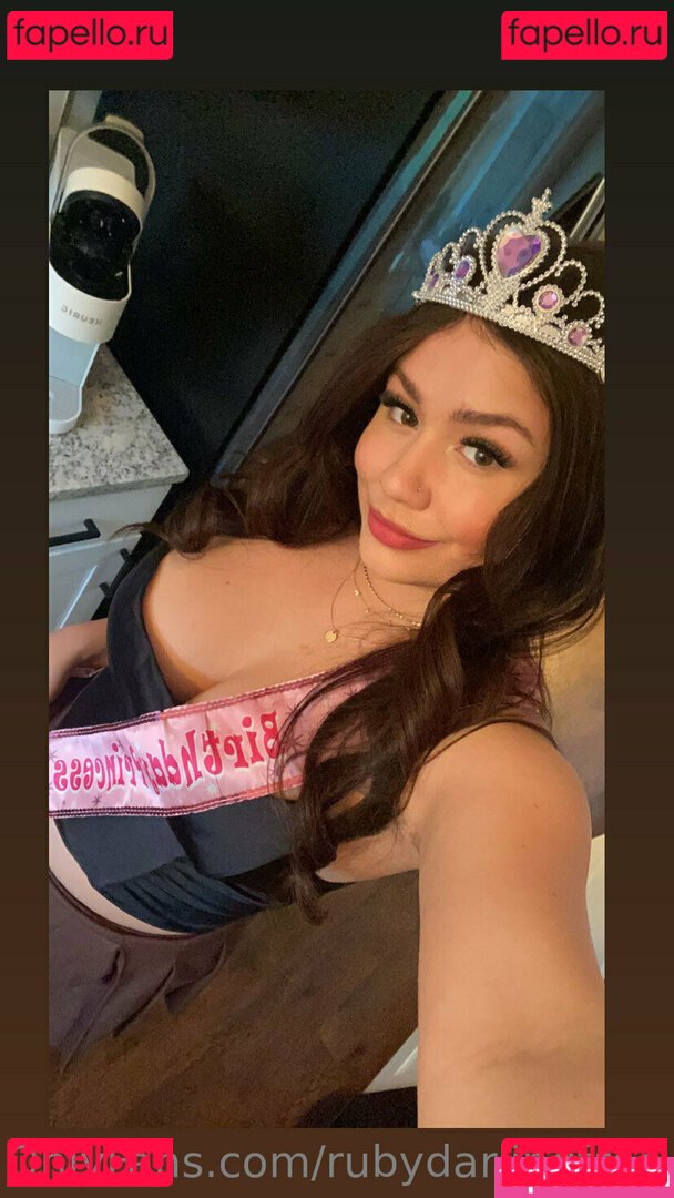 rubydarlingfree Onlyfans Photo Gallery 