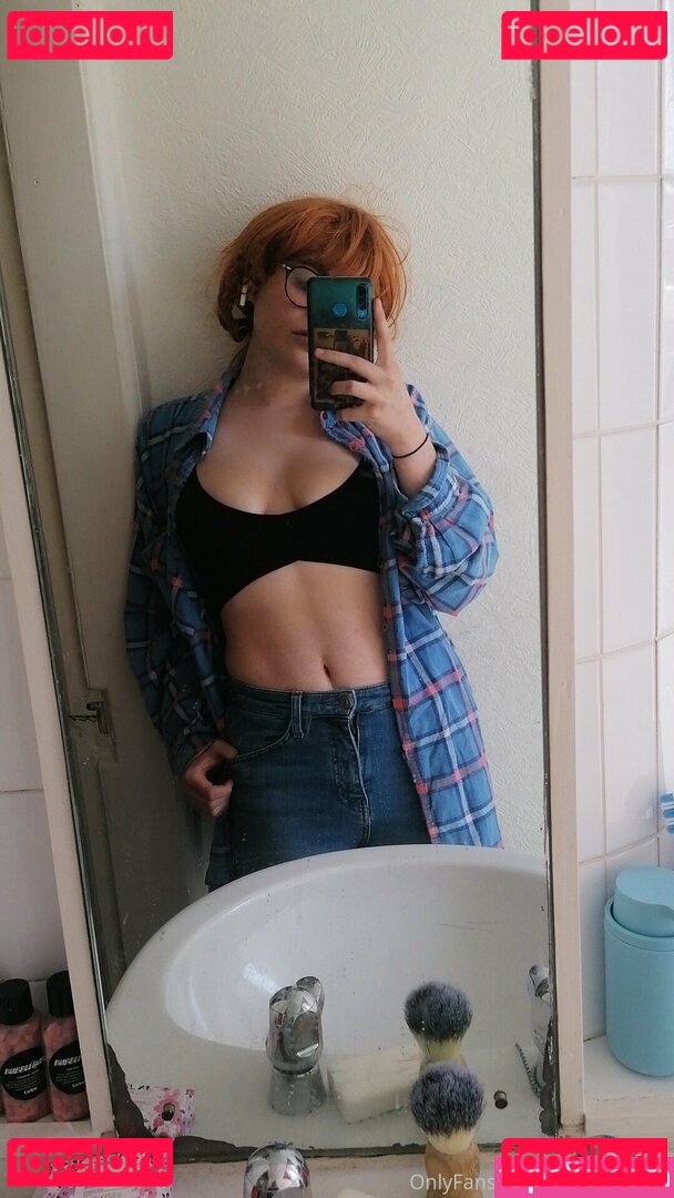 littlered_rubyfree Onlyfans Photo Gallery 