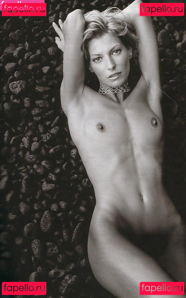 Giulia Siegel / giuliasiegel Onlyfans Photo Gallery 