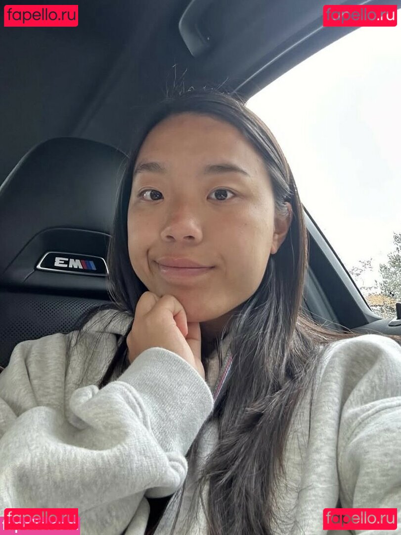 eatingalonediaries / khaleesi420eats Onlyfans Photo Gallery 