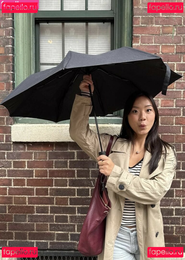 eatingalonediaries / khaleesi420eats Onlyfans Photo Gallery 