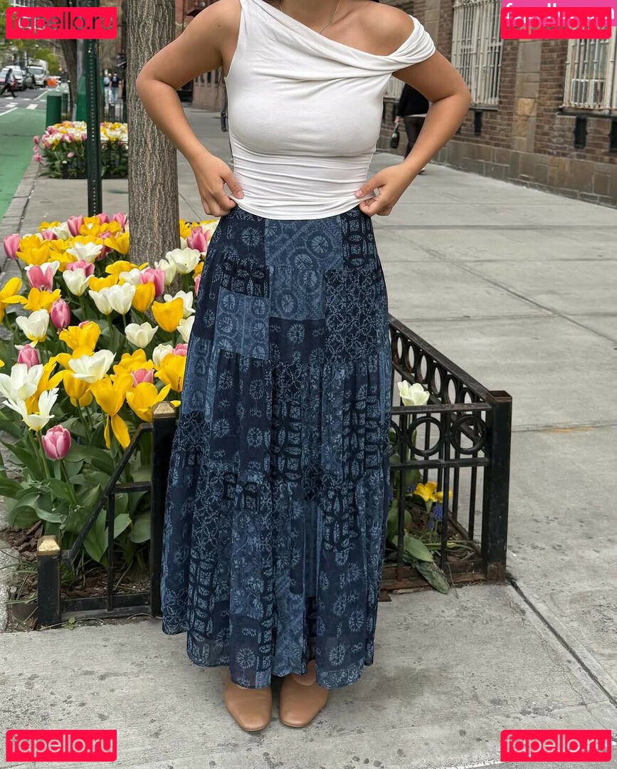 eatingalonediaries / khaleesi420eats Onlyfans Photo Gallery 