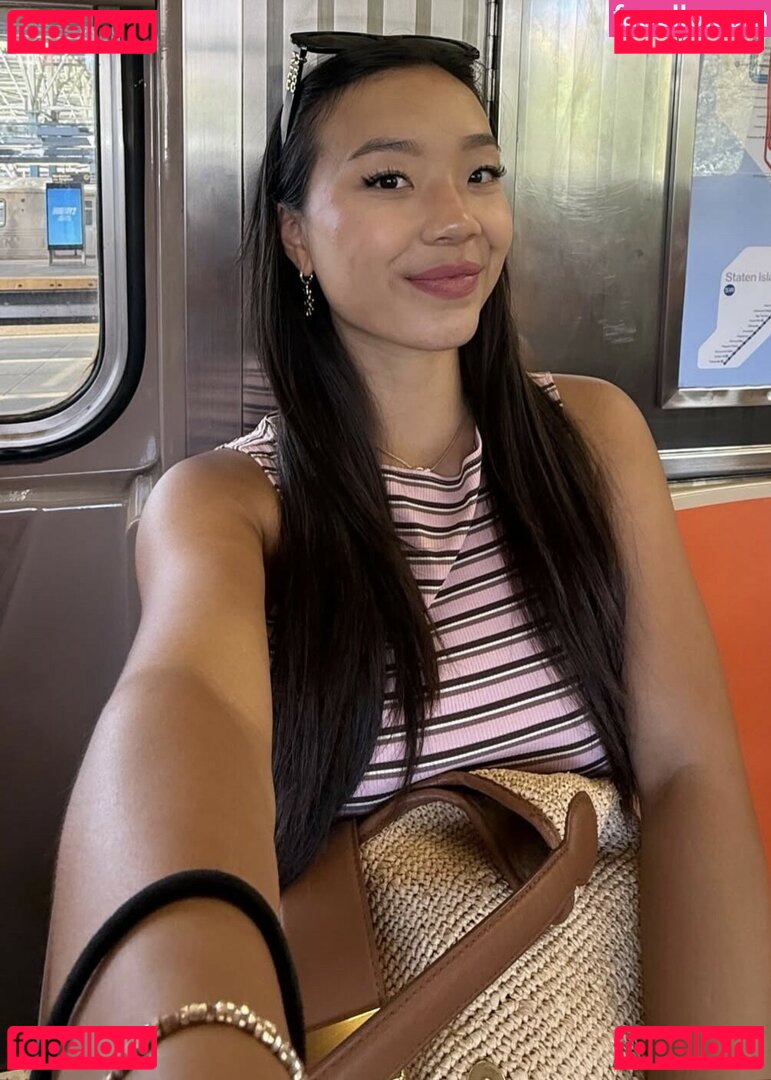 eatingalonediaries / khaleesi420eats Onlyfans Photo Gallery 