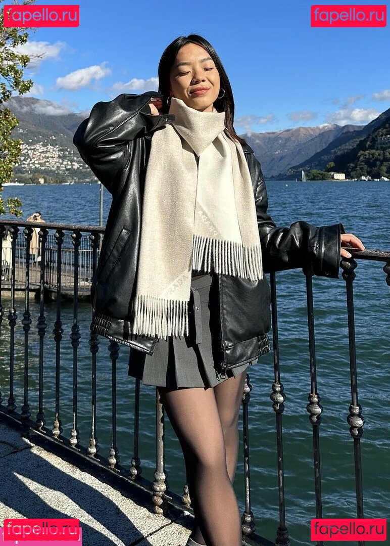 eatingalonediaries / khaleesi420eats Onlyfans Photo Gallery 