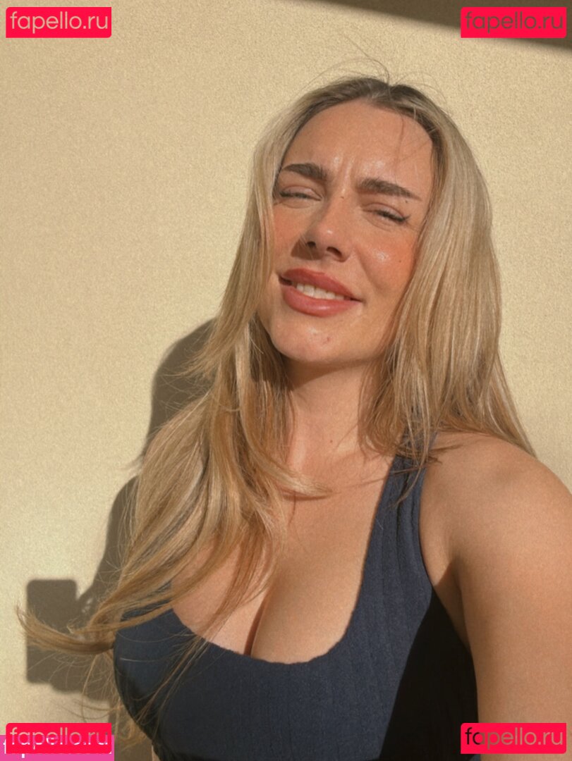 PaladinAmber / itspaladinamber Onlyfans Photo Gallery 