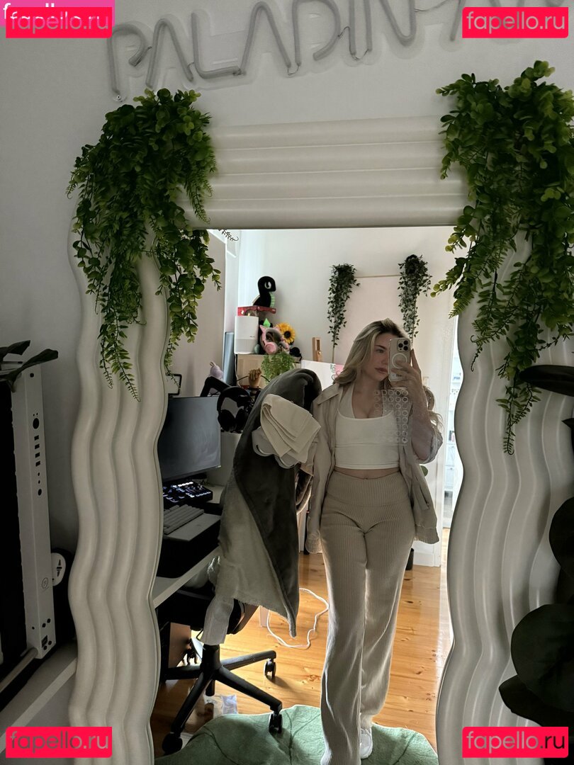 PaladinAmber / itspaladinamber Onlyfans Photo Gallery 