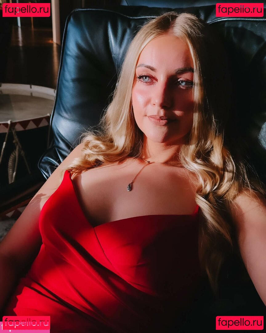 Sarah Milkowski / Sarahmilkowska / sarah_milkowski / sarahmilkowskatv Onlyfans Photo Gallery 