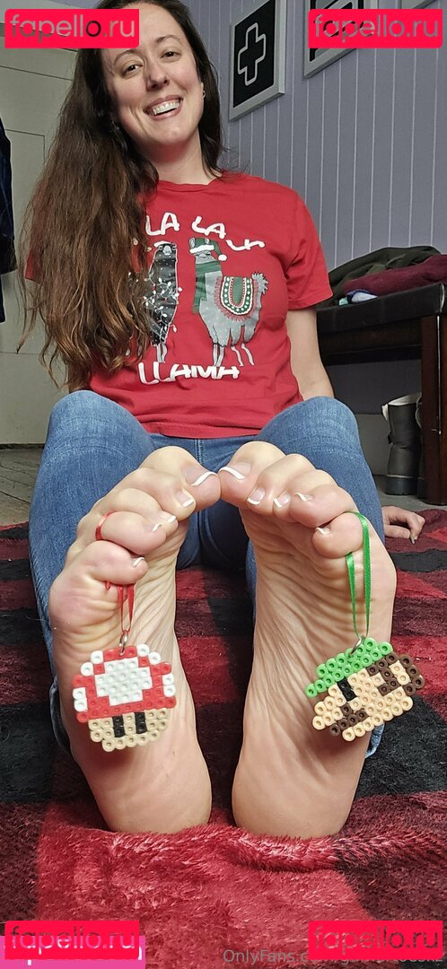 GamertoesKZ / galleriaofsoles Onlyfans Photo Gallery 