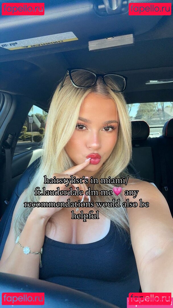 Katalina Cartmel  / Katalina Cartmel / Katalinacarttmel / Katcartmel / katalinacarttmel Onlyfans Photo Gallery 