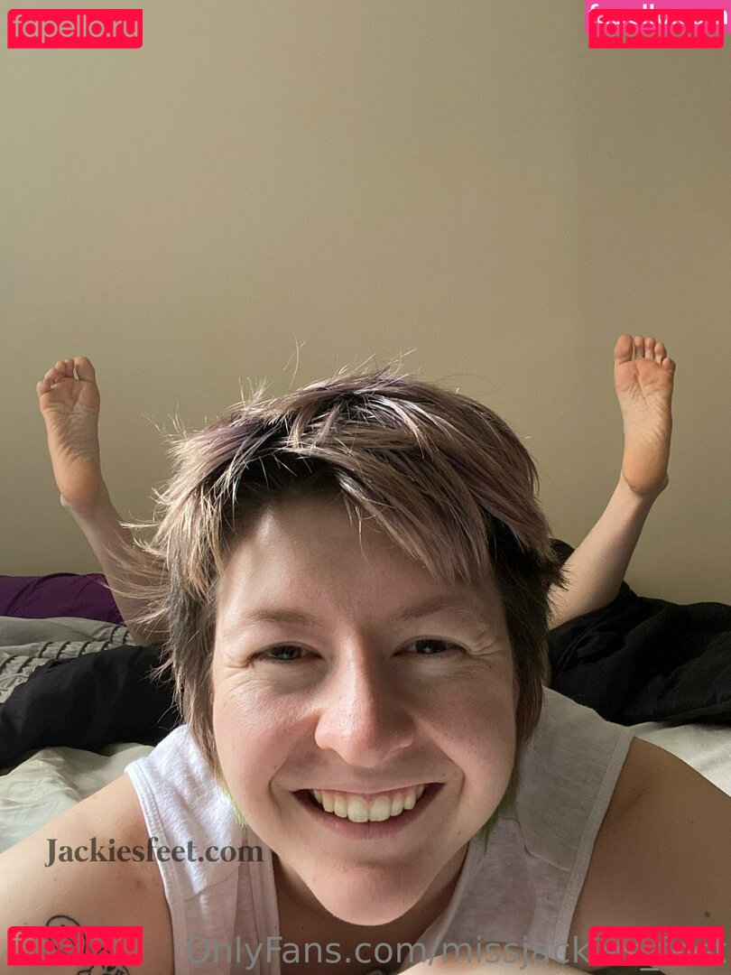 missjackieee / missjackies_feet Onlyfans Photo Gallery 