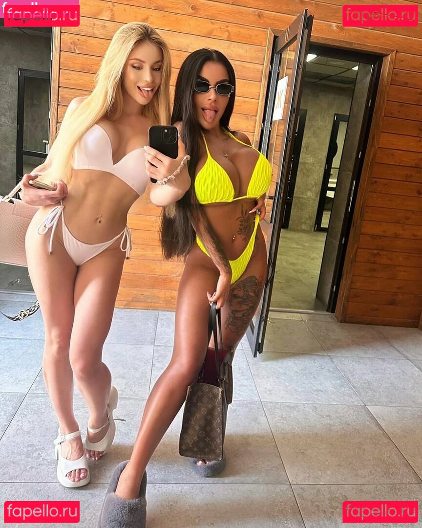 Stella Scandic / stellaxx12 / zettxx12 Onlyfans Photo Gallery 