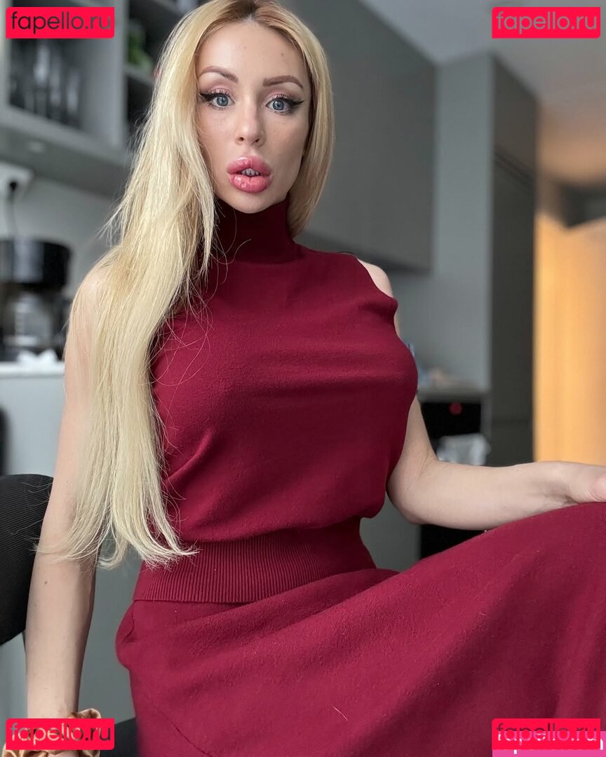 Stella Scandic / stellaxx12 / zettxx12 Onlyfans Photo Gallery 