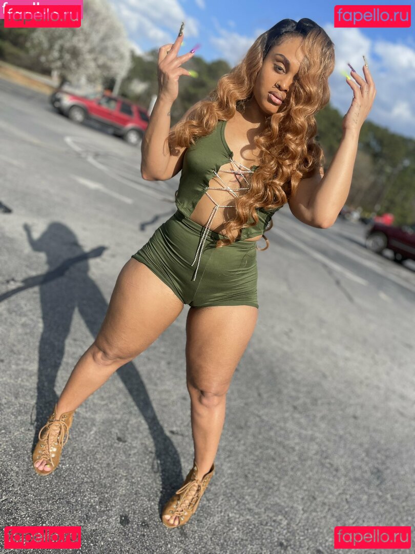 Kunoichimulan / bigkunoichi / ninjakunoichimulan888 Onlyfans Photo Gallery 