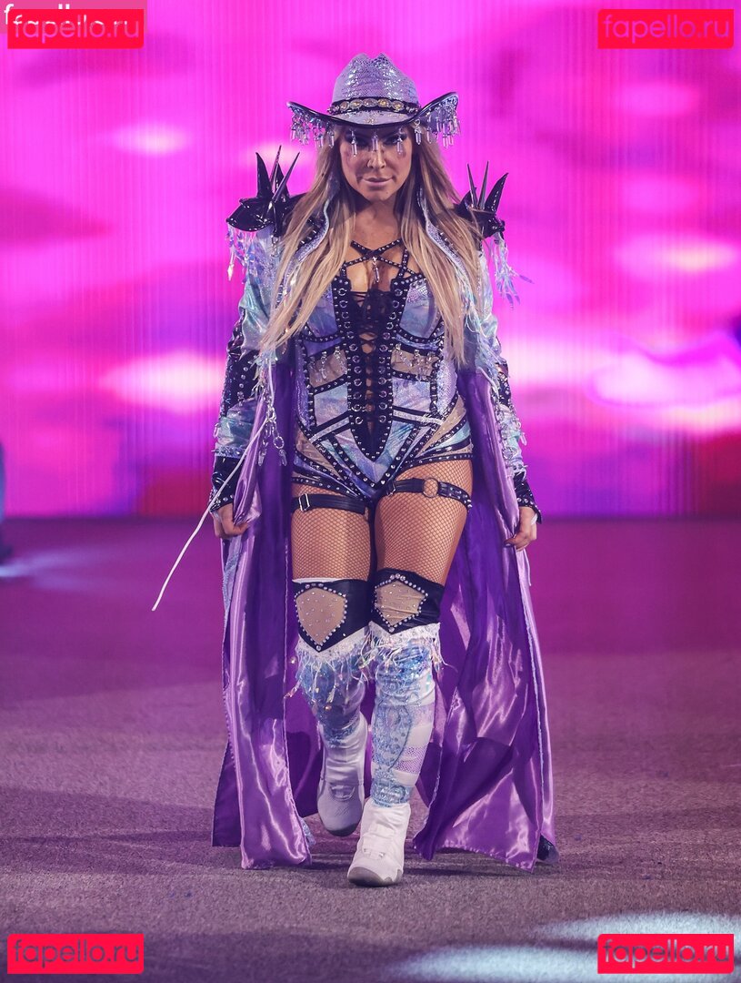 MS4wLjABAAAAo17RC6218in_uHkSdQiCy9tKiSI3-PsFy8rA9vy1IuNgQHj1FihalEWvwJ_A1zE8 / Natalya / Natalya Neidhart / NatbyNature / natalya_boat Onlyfans Photo Gallery 