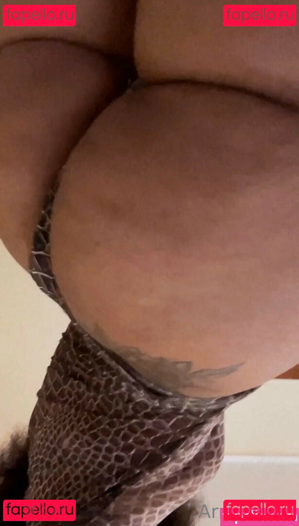 Arrie Cakes / arriecakes / arriecakes1 Onlyfans Photo Gallery 