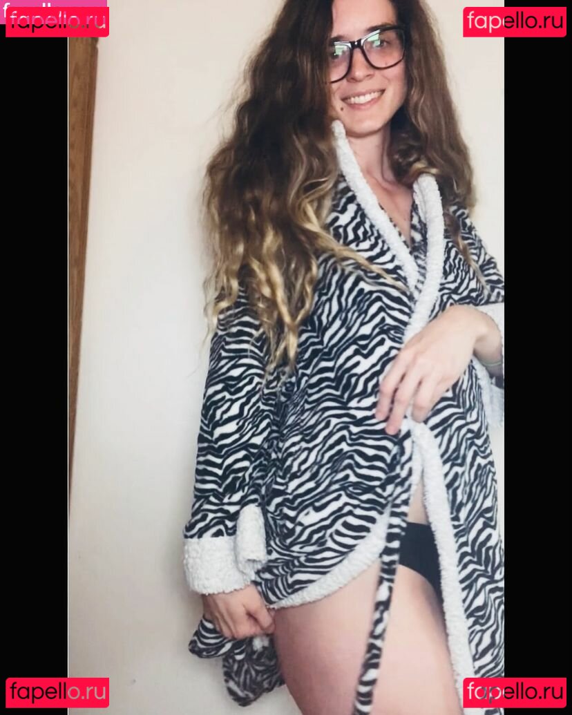 Delilah Sweet / honeysweetdelilah / https: Onlyfans Photo Gallery 