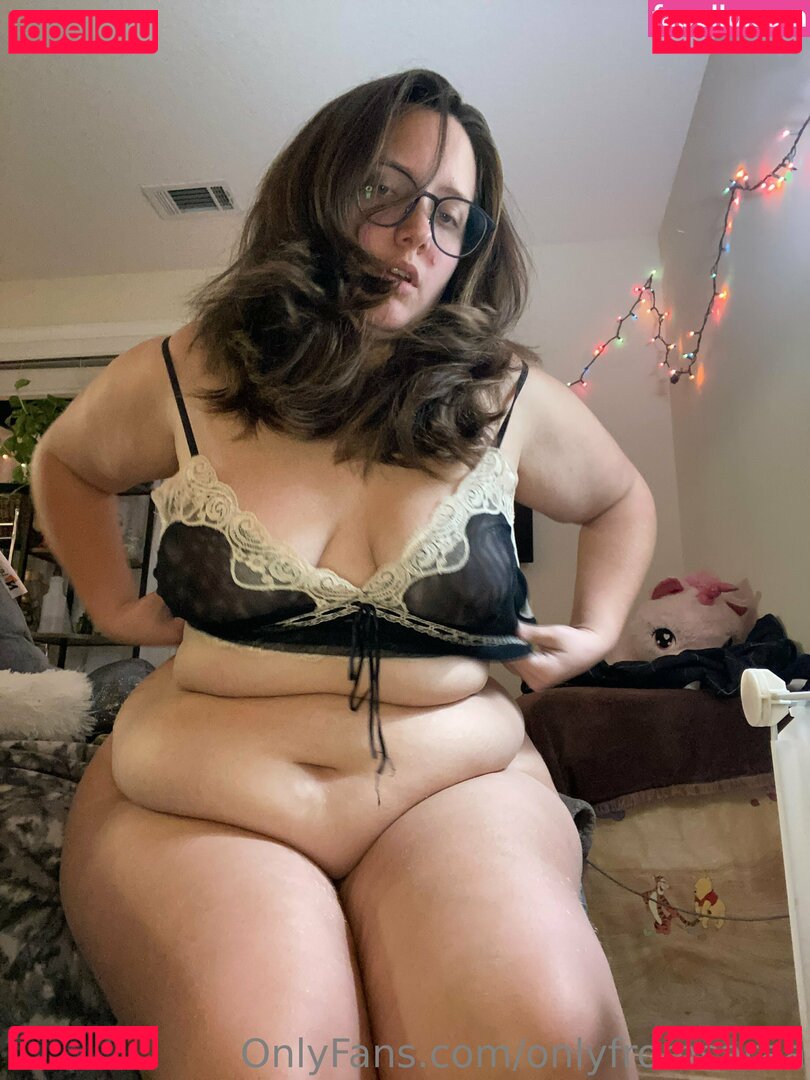 onlyfromsaraa Onlyfans Photo Gallery 