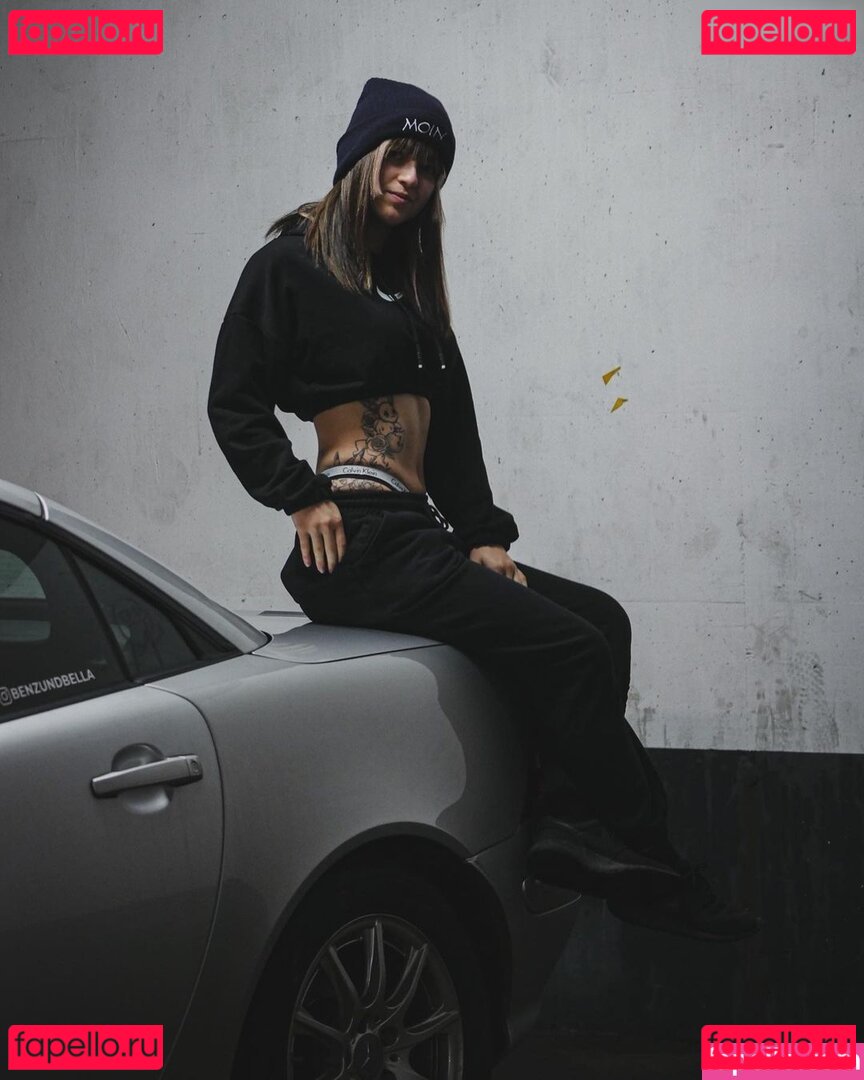 Thisislina / benzundbella Onlyfans Photo Gallery 