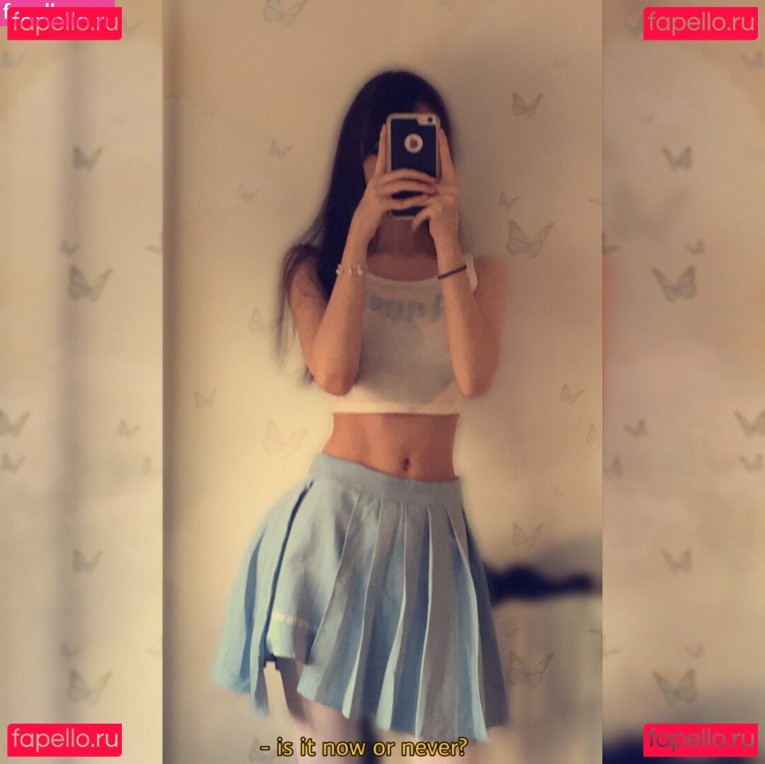 Ella toxic.tenshi / SurvivingAsElla / Toxic Tenshi / angel-ai / toxic.tenshi Onlyfans Photo Gallery 