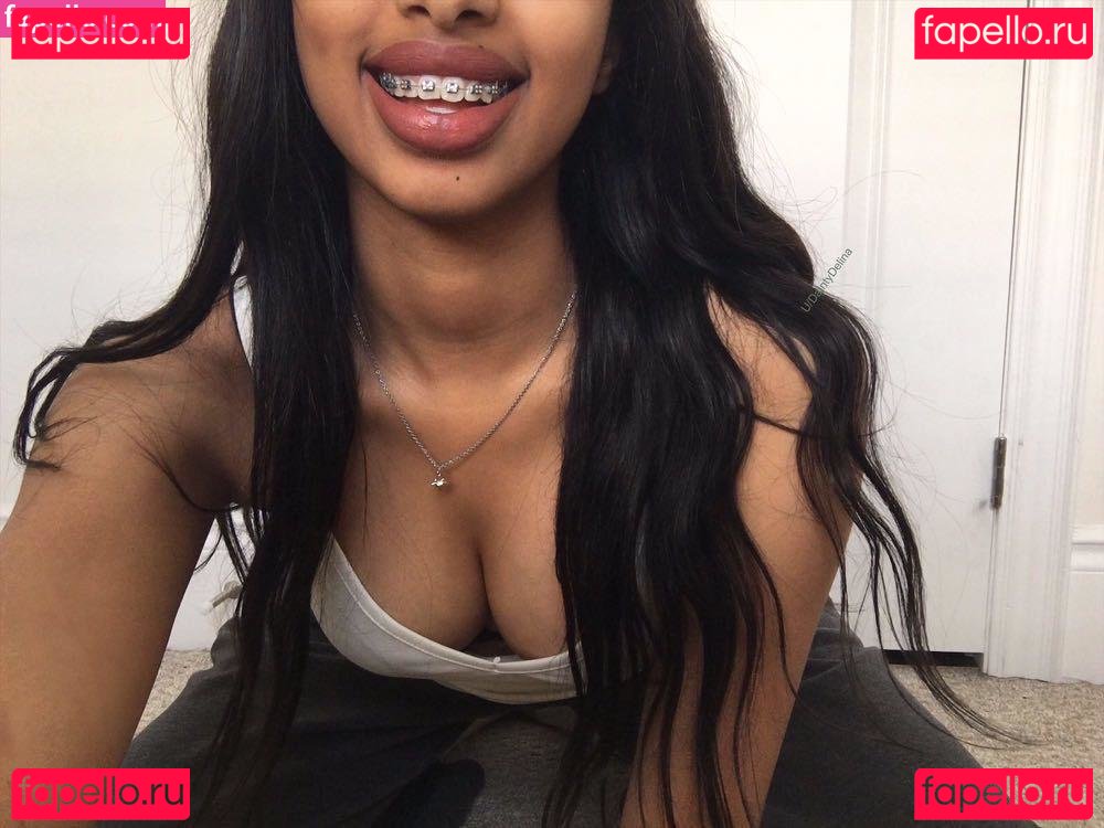 DaintyDelinaXXX Onlyfans Photo Gallery 