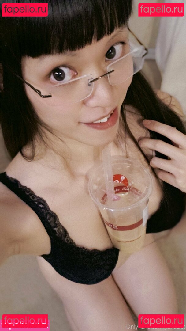 Yuki / Yurockit / yukirockitt Onlyfans Photo Gallery 