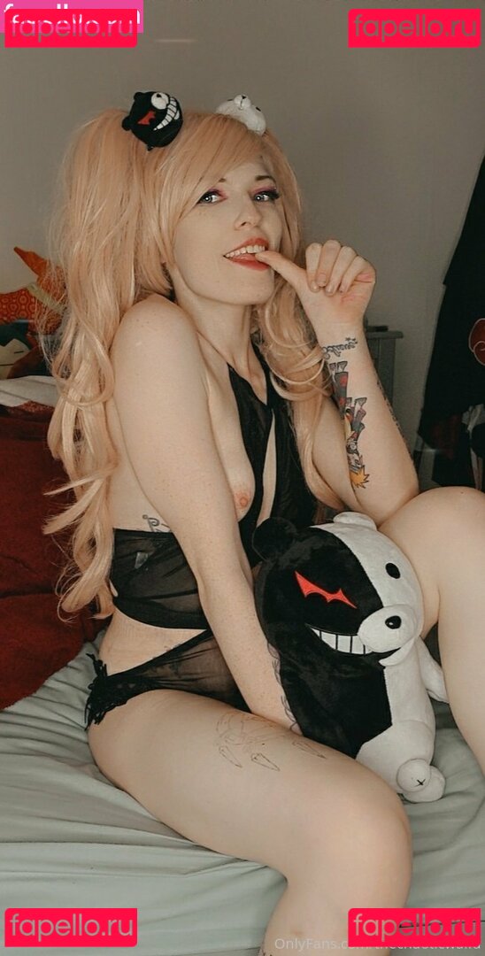 TheChaoticWaifu Onlyfans Photo Gallery 