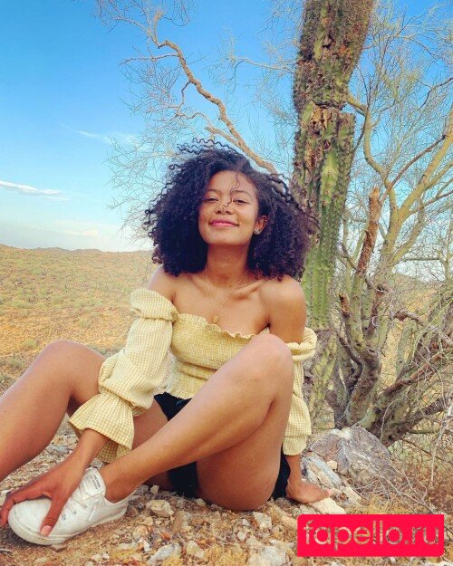 Jaz Sinclair / jaz_sinclair Nude Onlyfans Photo 19
