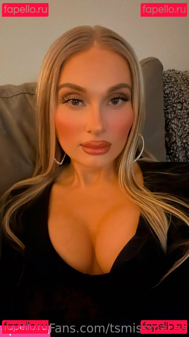 marabeencroft / tsmissmaraa Onlyfans Photo Gallery 