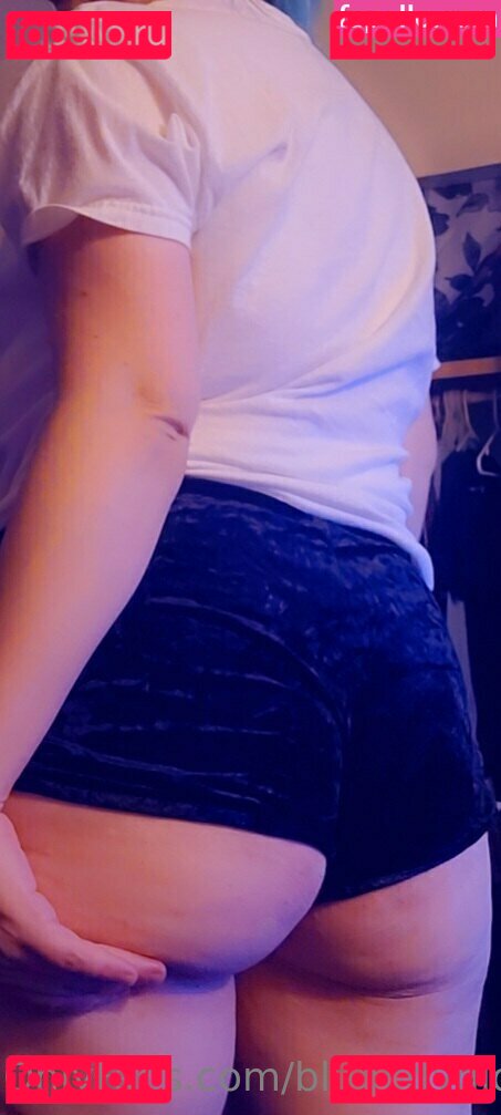 0zero2 / hiddenzer02 Onlyfans Photo Gallery 